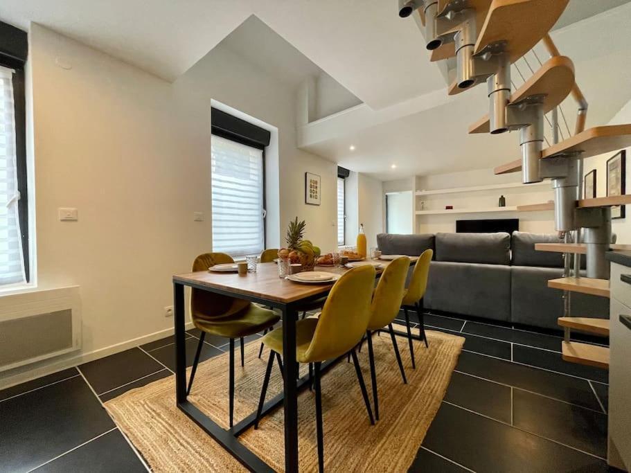 Le Logis Baya - Weekend & Holiday - Wifi & Tv Saint-Vigor-le-Grand Εξωτερικό φωτογραφία